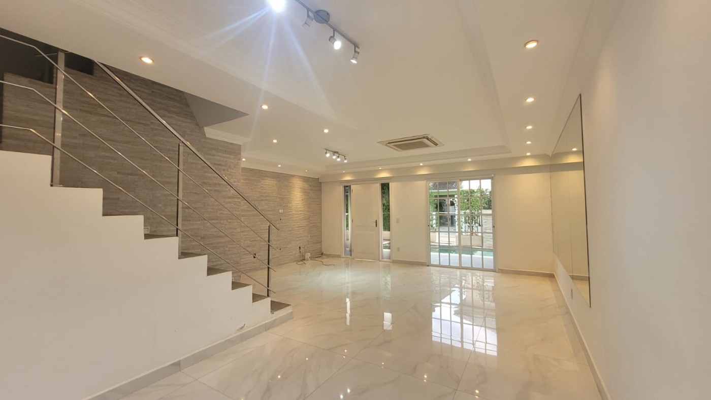 Casa de Condomínio à venda com 3 quartos, 240m² - Foto 17