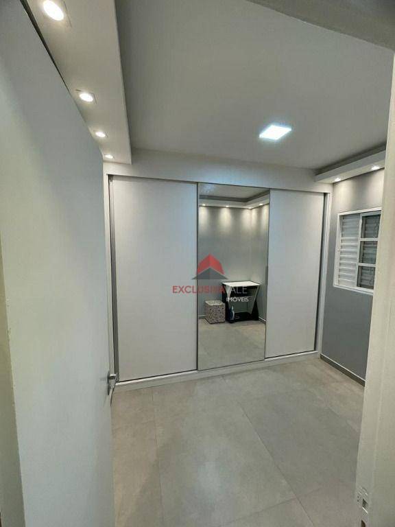 Casa à venda com 2 quartos, 70m² - Foto 11