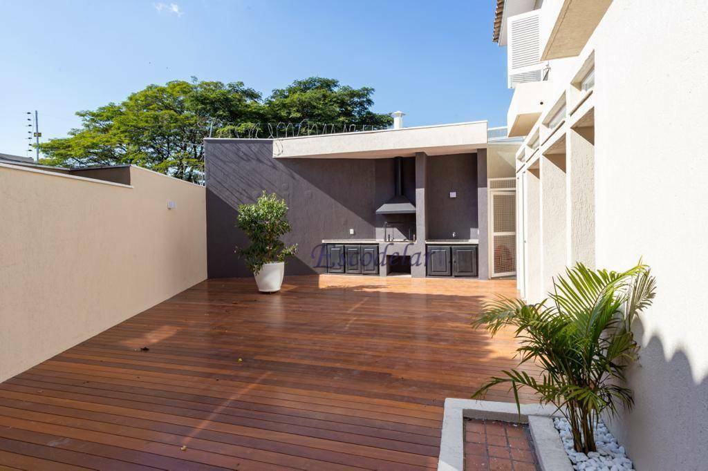 Casa à venda com 4 quartos, 465m² - Foto 1