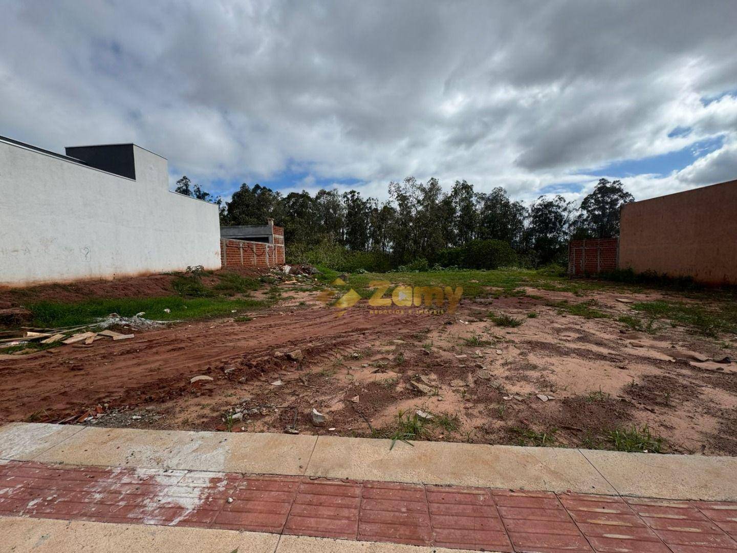 Terreno, 997 m² - Foto 2