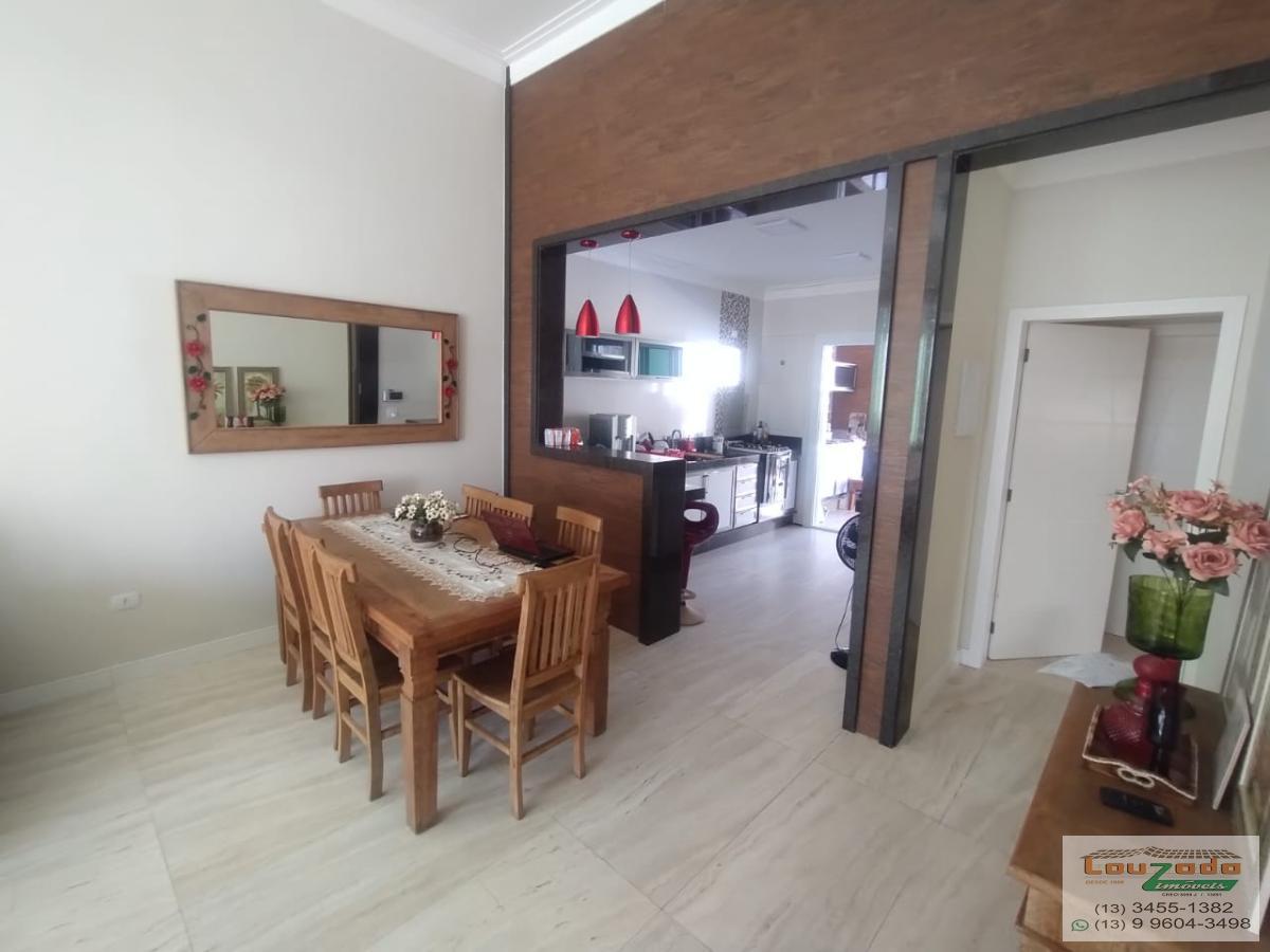 Casa à venda com 3 quartos, 250m² - Foto 9