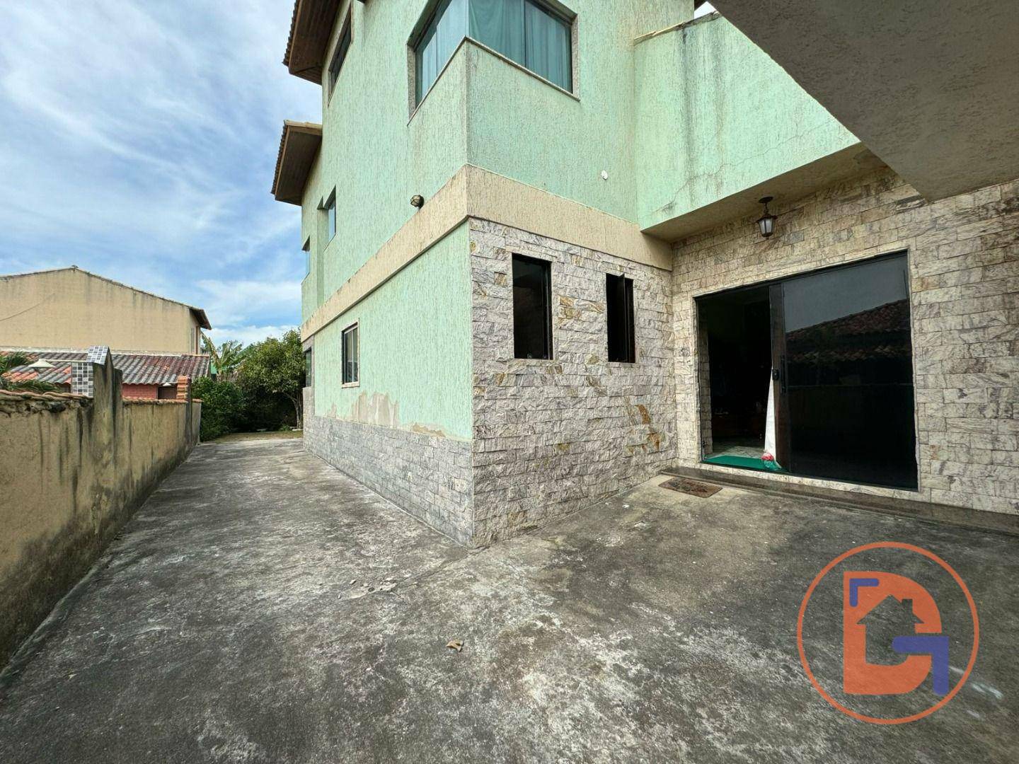 Casa à venda com 4 quartos, 255m² - Foto 14