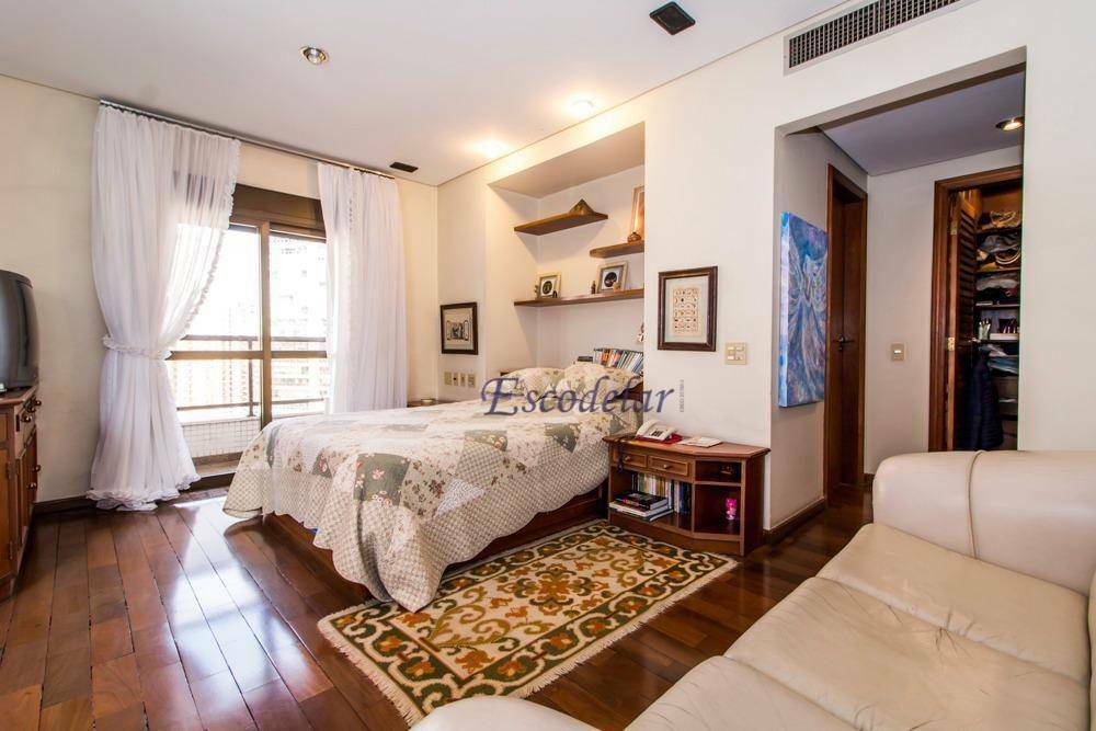 Apartamento à venda com 4 quartos, 300m² - Foto 19