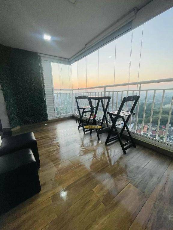 Apartamento à venda com 2 quartos, 72m² - Foto 3