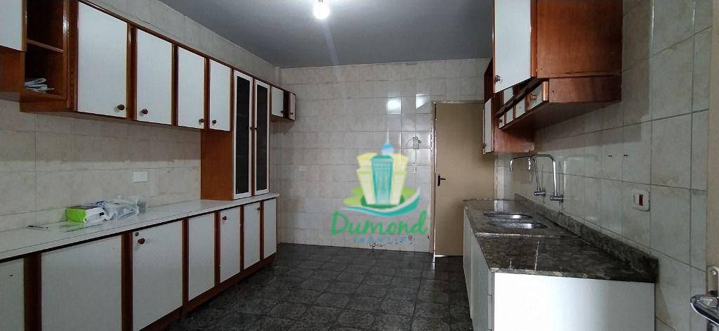 Apartamento para alugar com 3 quartos, 100m² - Foto 12