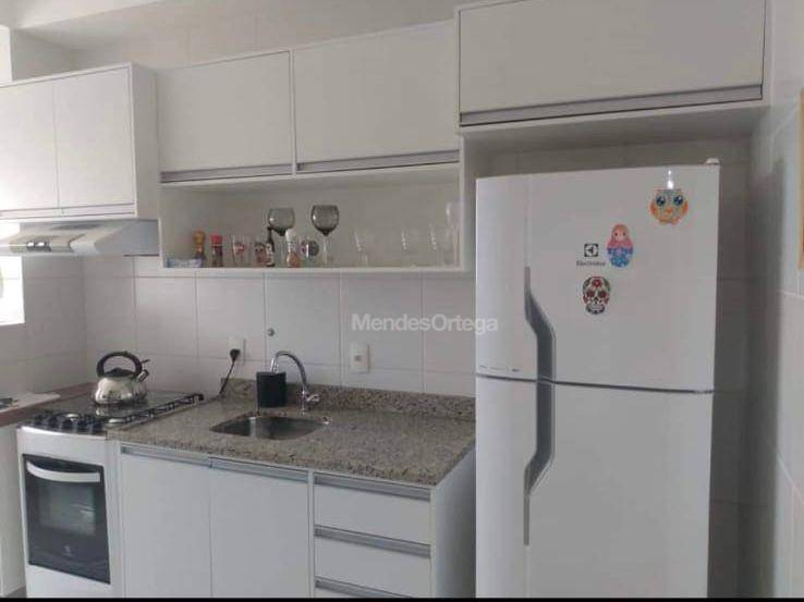 Apartamento à venda com 2 quartos, 53m² - Foto 3