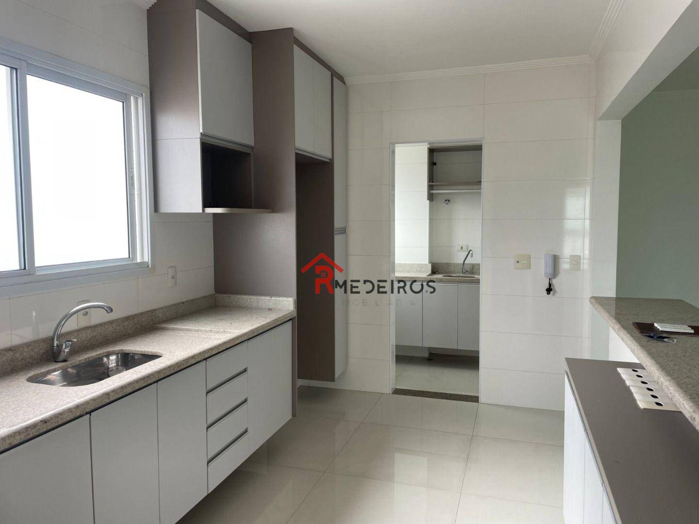 Apartamento à venda com 3 quartos, 170m² - Foto 21