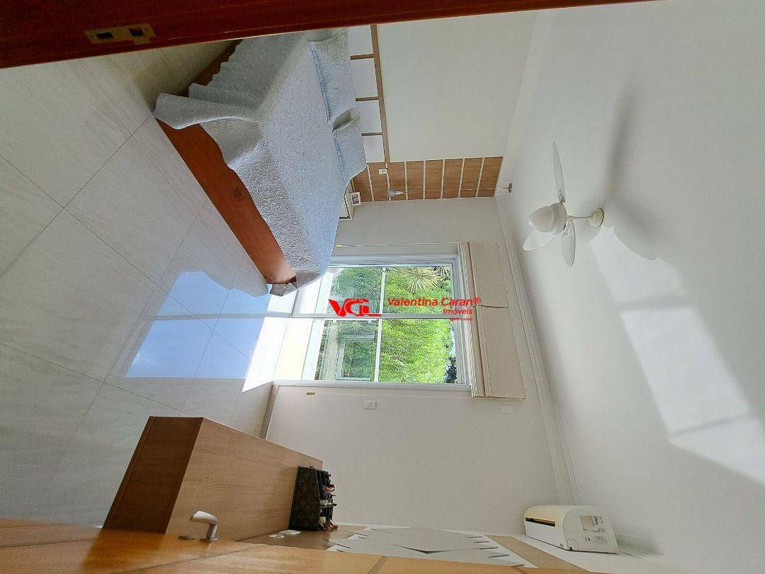 Sobrado à venda com 3 quartos, 216m² - Foto 15