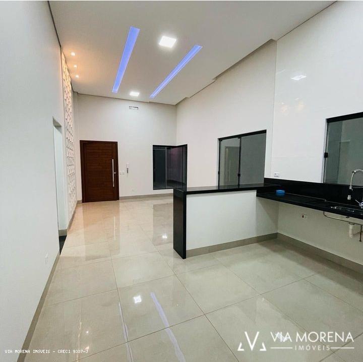 Casa à venda com 2 quartos, 250m² - Foto 3