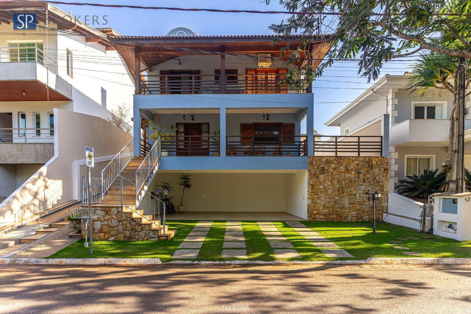 Casa de Condomínio à venda com 6 quartos, 396m² - Foto 2