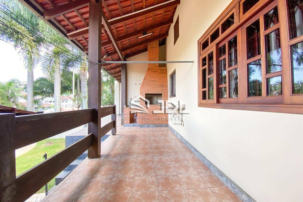 Casa à venda com 2 quartos, 195m² - Foto 18