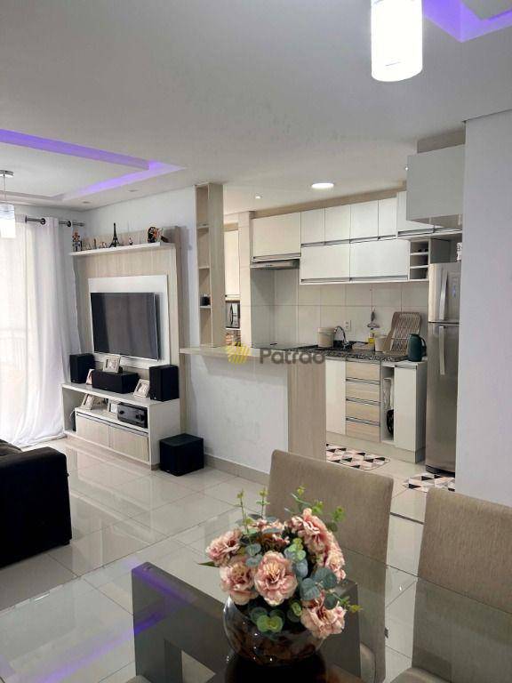 Apartamento à venda com 2 quartos, 67m² - Foto 17