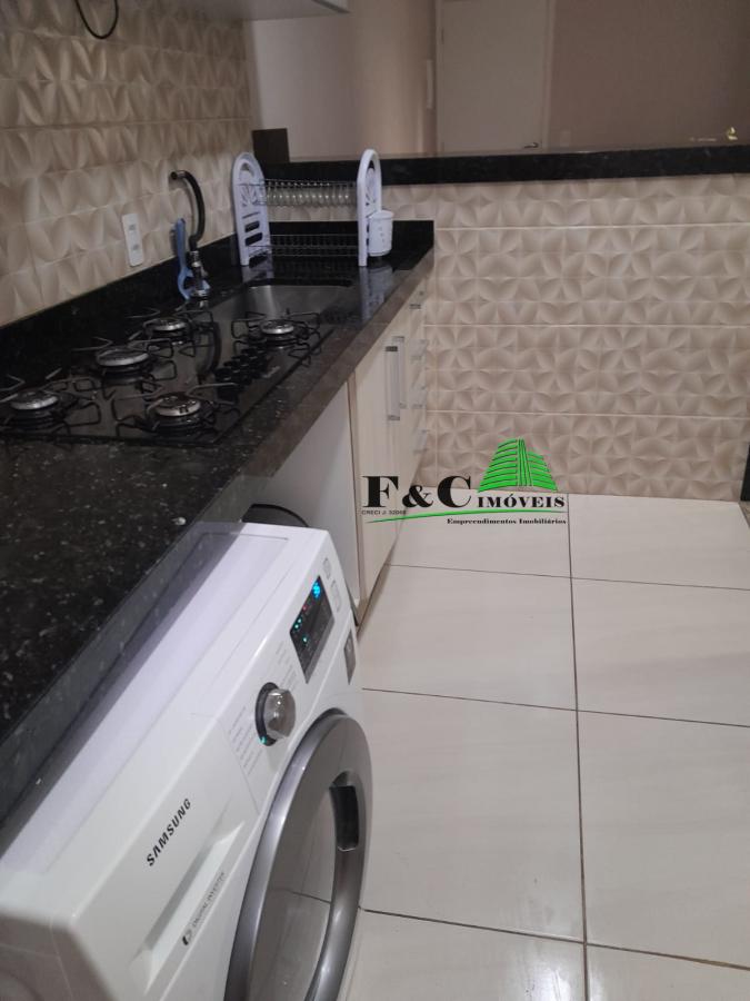 Apartamento à venda com 2 quartos, 47m² - Foto 2