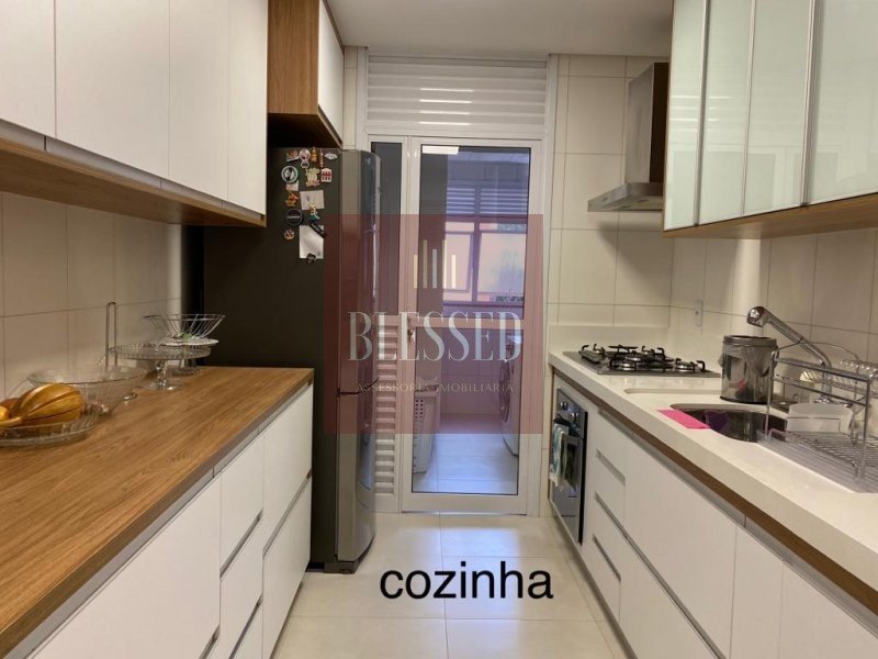 Apartamento à venda com 3 quartos, 114m² - Foto 13