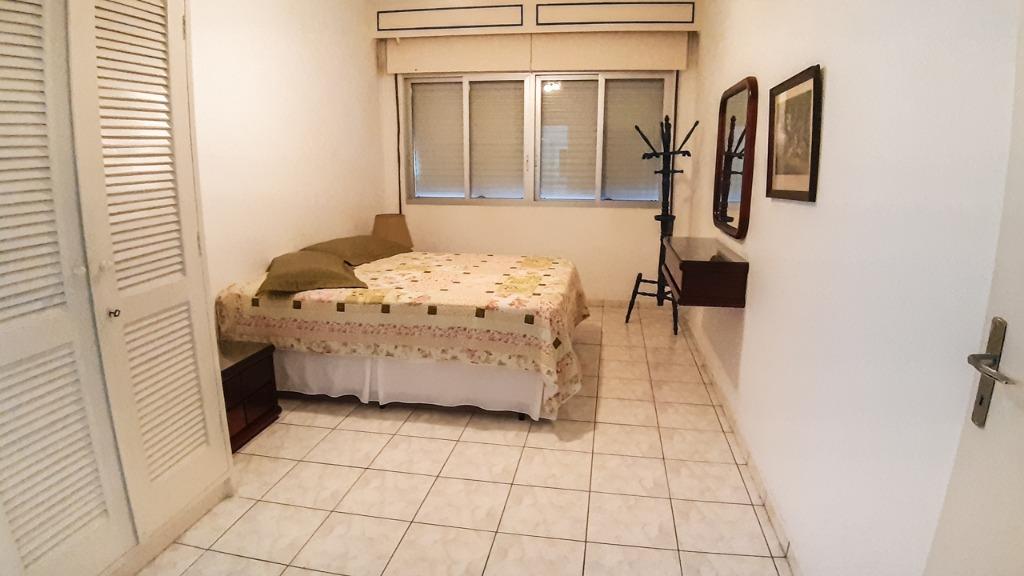 Apartamento à venda com 3 quartos, 200m² - Foto 18