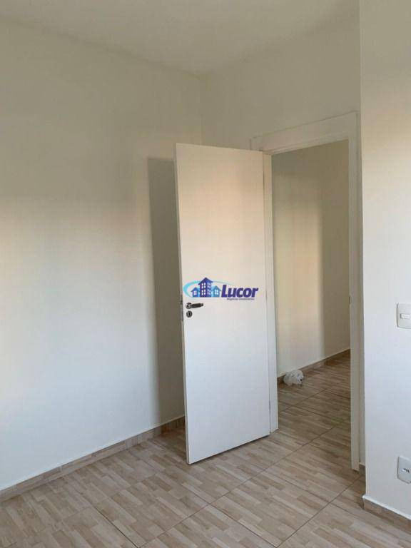 Apartamento à venda com 2 quartos, 46m² - Foto 11