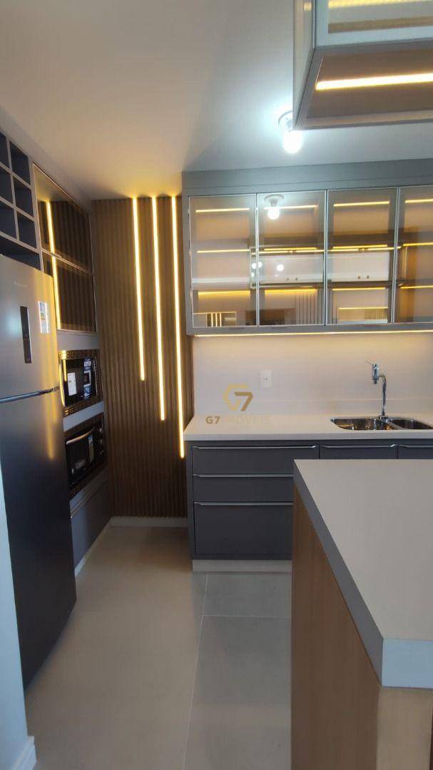 Apartamento à venda com 3 quartos, 150m² - Foto 29