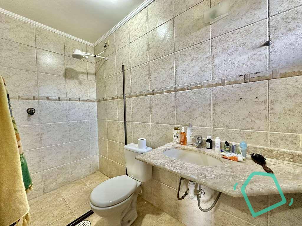 Casa de Condomínio à venda com 3 quartos, 255m² - Foto 31