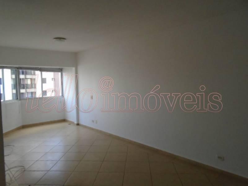 Apartamento para alugar com 3 quartos, 103m² - Foto 4