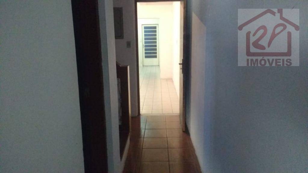 Casa à venda com 2 quartos, 140m² - Foto 19