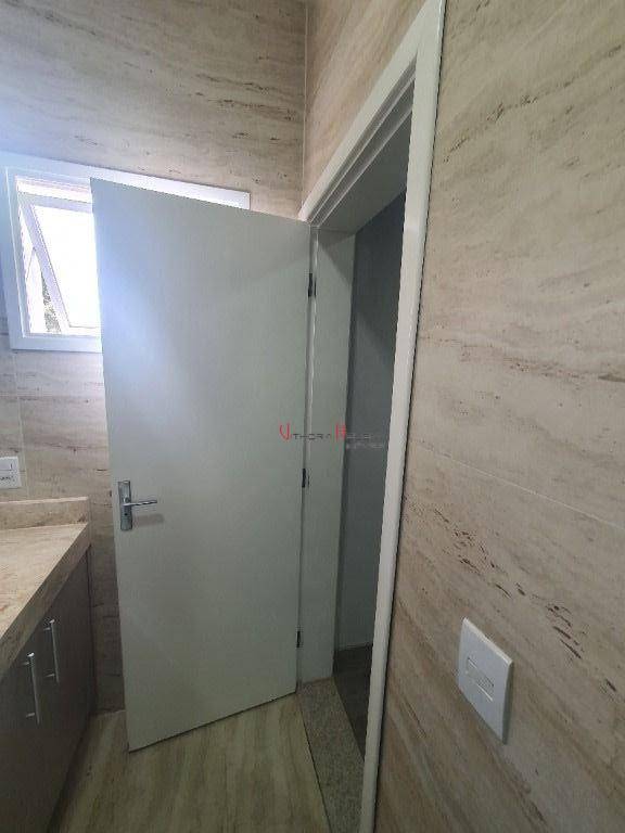 Casa de Condomínio para alugar com 3 quartos, 219m² - Foto 48