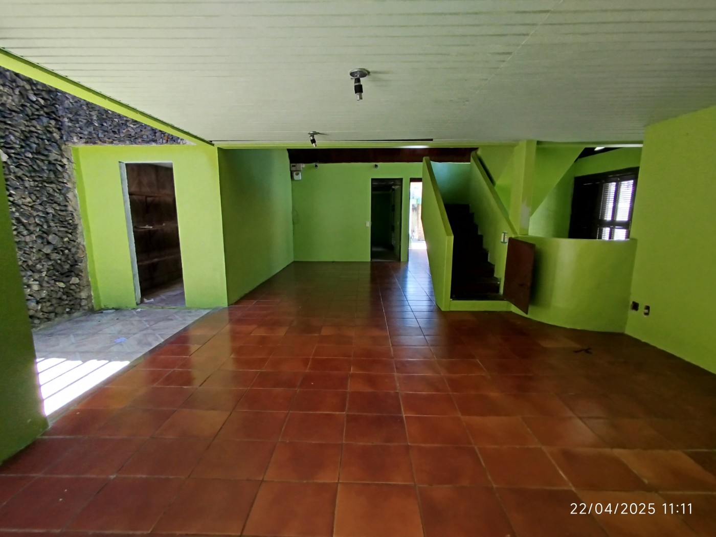 Casa para alugar com 5 quartos, 200m² - Foto 9
