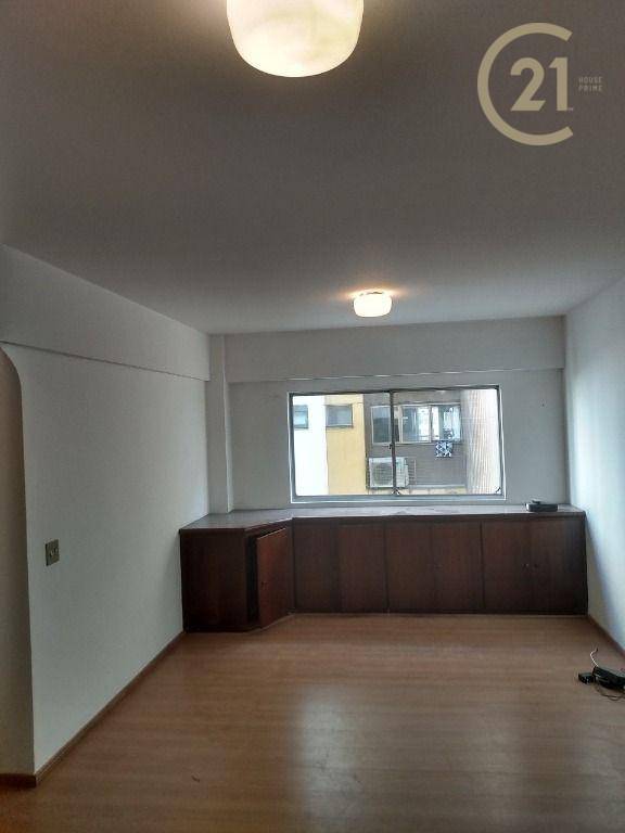 Apartamento à venda com 2 quartos, 96m² - Foto 2