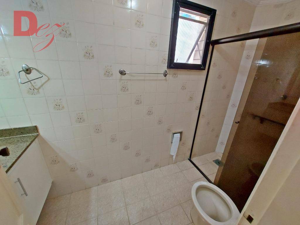 Apartamento à venda com 3 quartos, 158m² - Foto 9