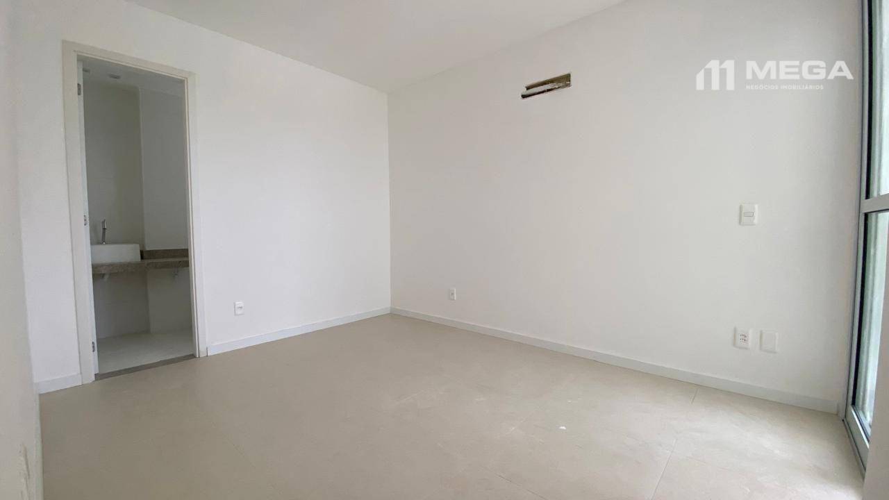 Apartamento à venda com 3 quartos, 120m² - Foto 14