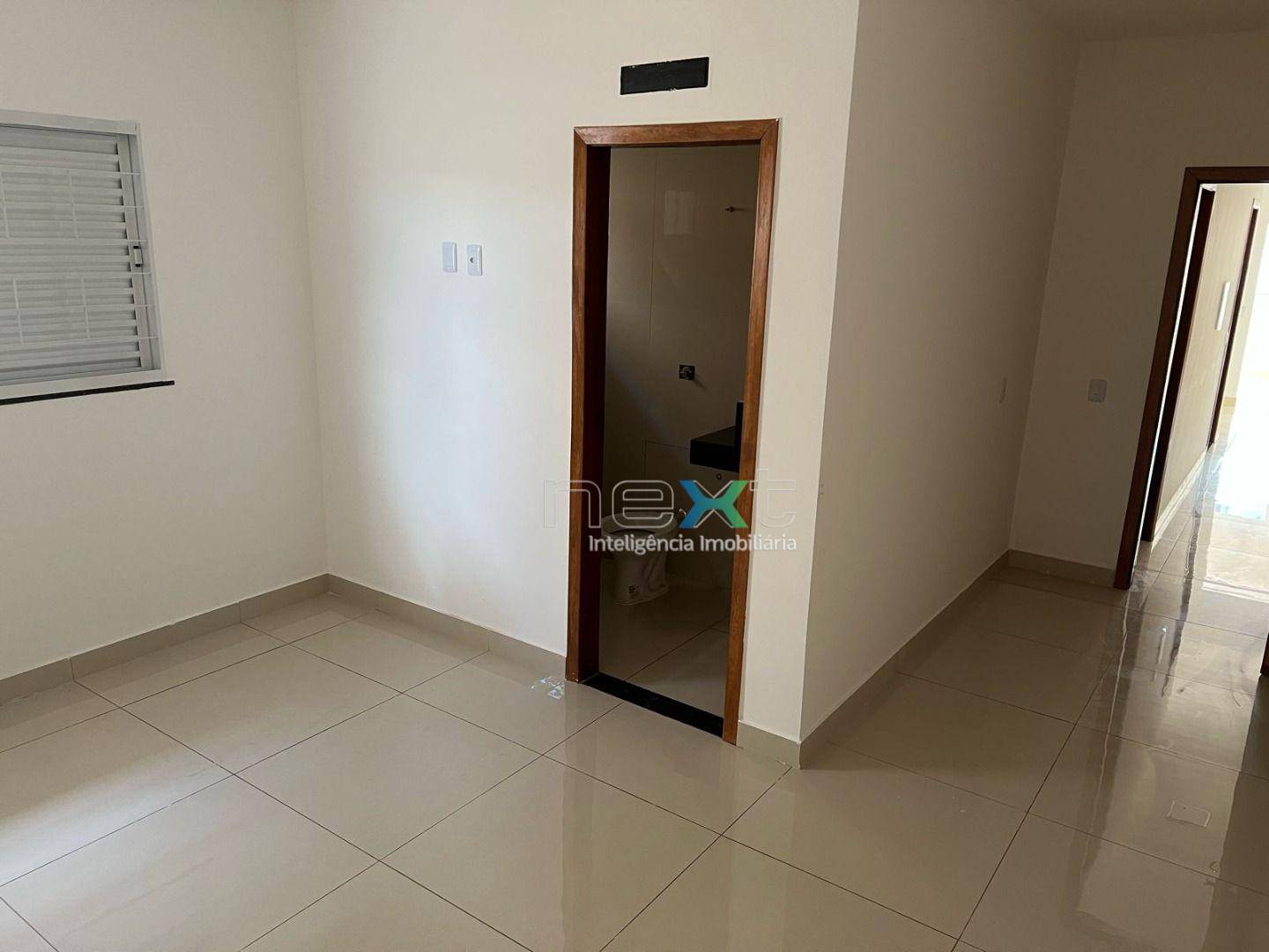 Casa à venda com 2 quartos, 92m² - Foto 5