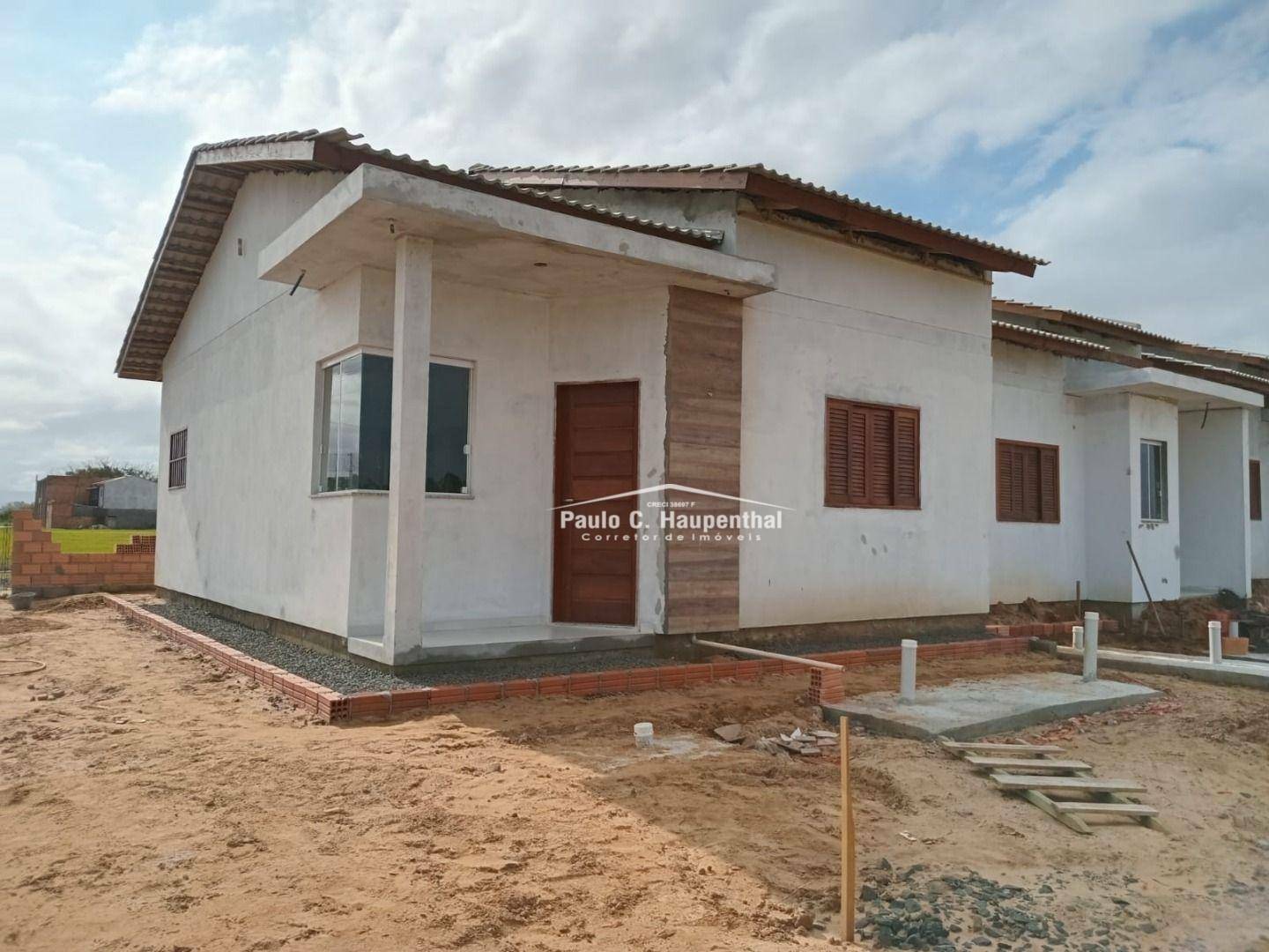 Casa à venda com 2 quartos, 45m² - Foto 2