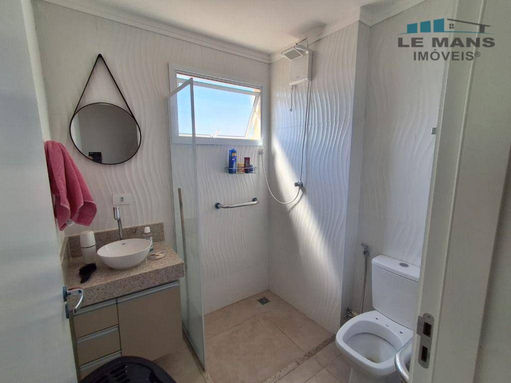 Apartamento à venda com 2 quartos, 74m² - Foto 30