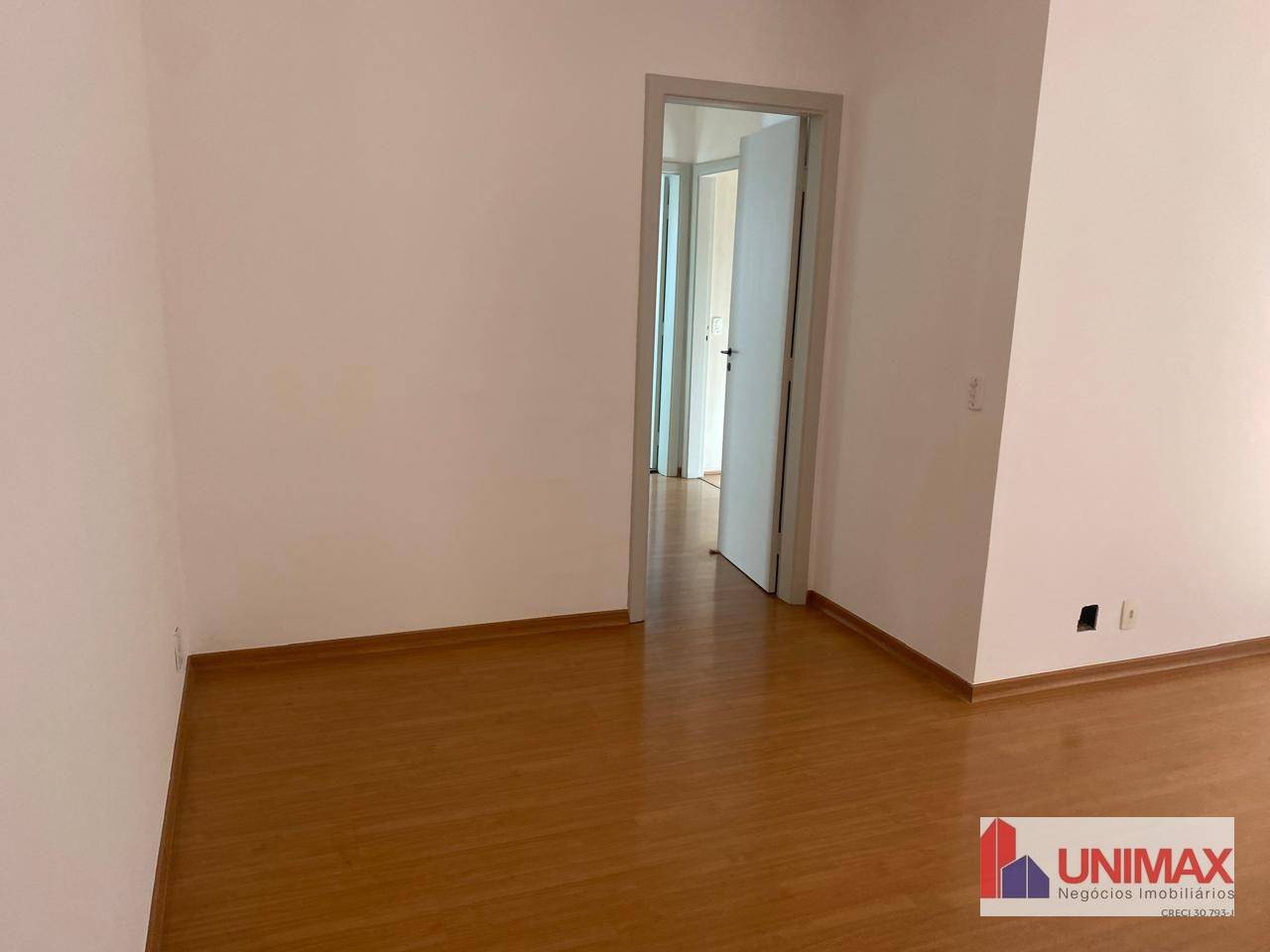 Apartamento para alugar com 3 quartos, 86m² - Foto 4