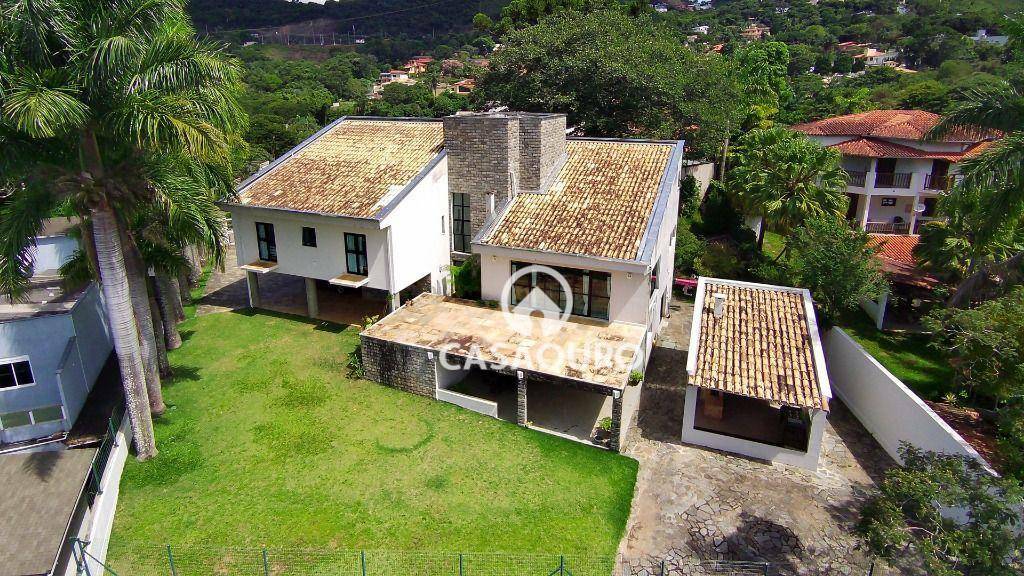 Casa de Condomínio à venda com 5 quartos, 590m² - Foto 3