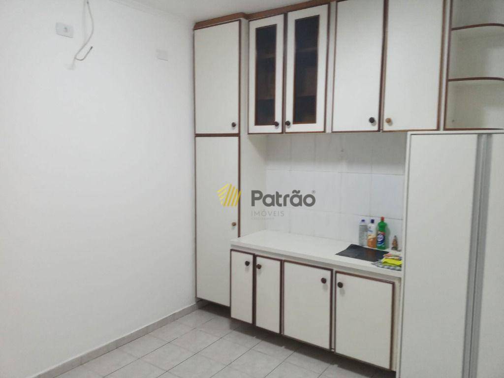 Sobrado à venda com 2 quartos, 165m² - Foto 6