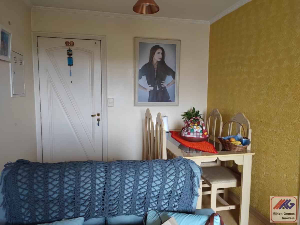 Apartamento à venda com 2 quartos, 50m² - Foto 5