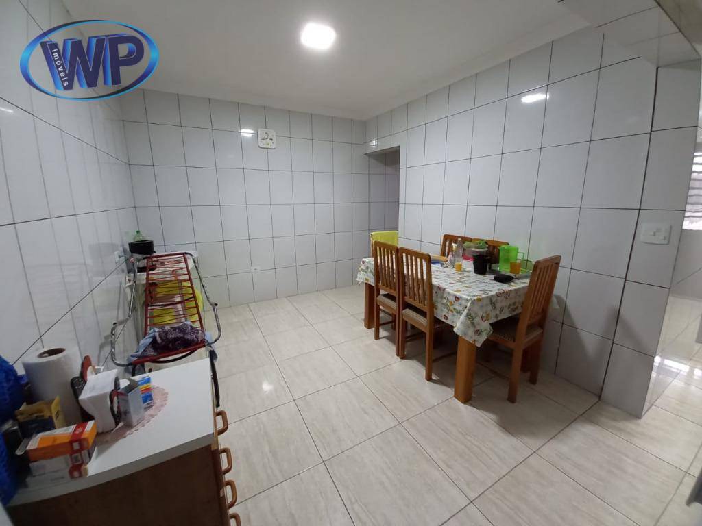 Sobrado à venda com 2 quartos, 240m² - Foto 38