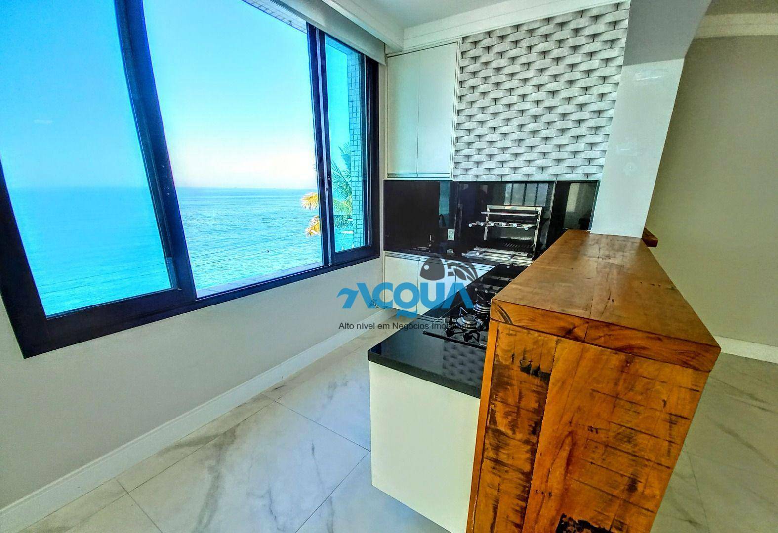 Apartamento à venda com 4 quartos, 235m² - Foto 2