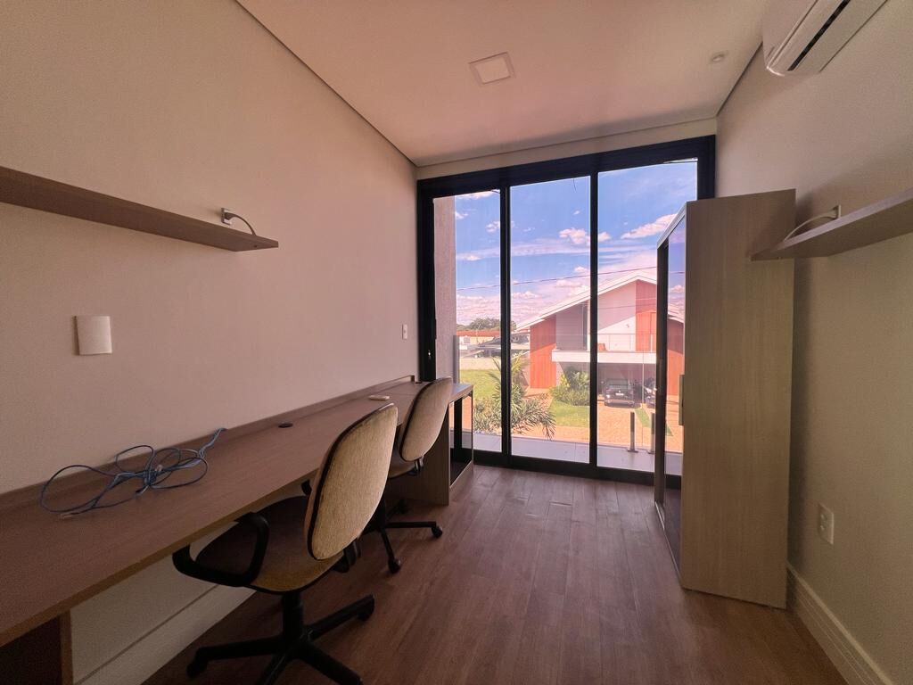 Casa à venda com 3 quartos, 262m² - Foto 23