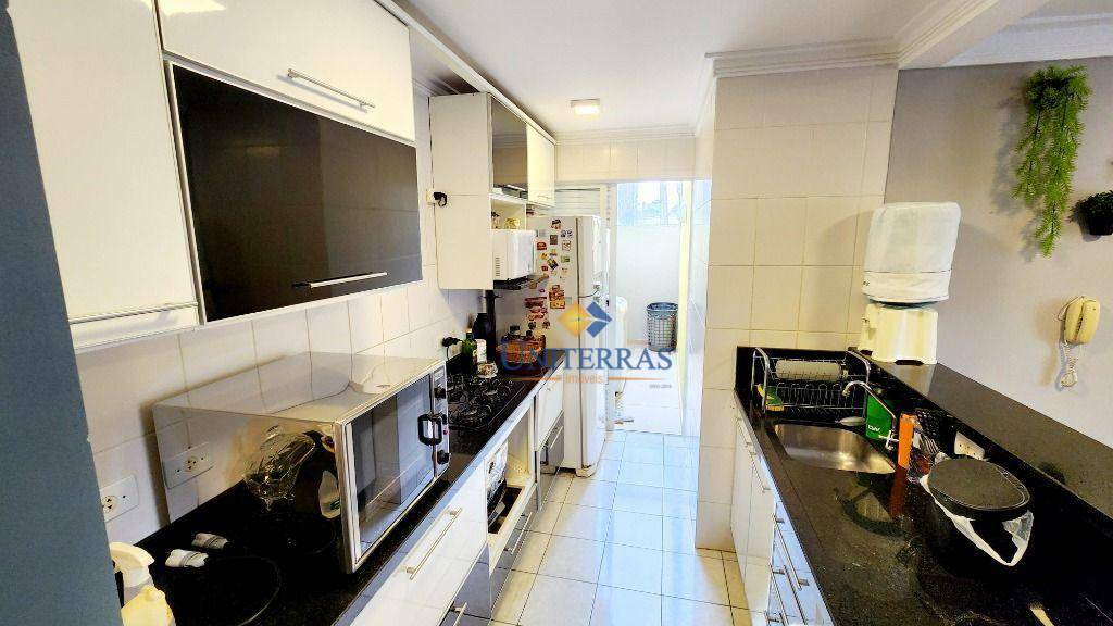 Apartamento à venda com 3 quartos, 76m² - Foto 7