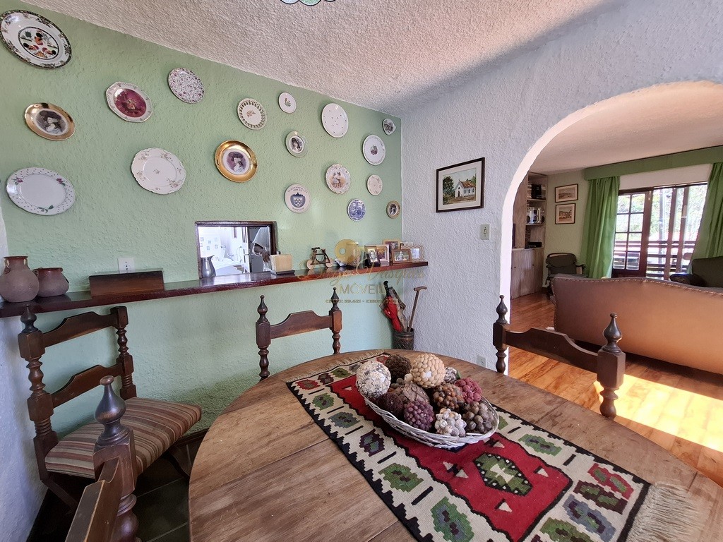 Casa de Condomínio à venda com 3 quartos, 660m² - Foto 9