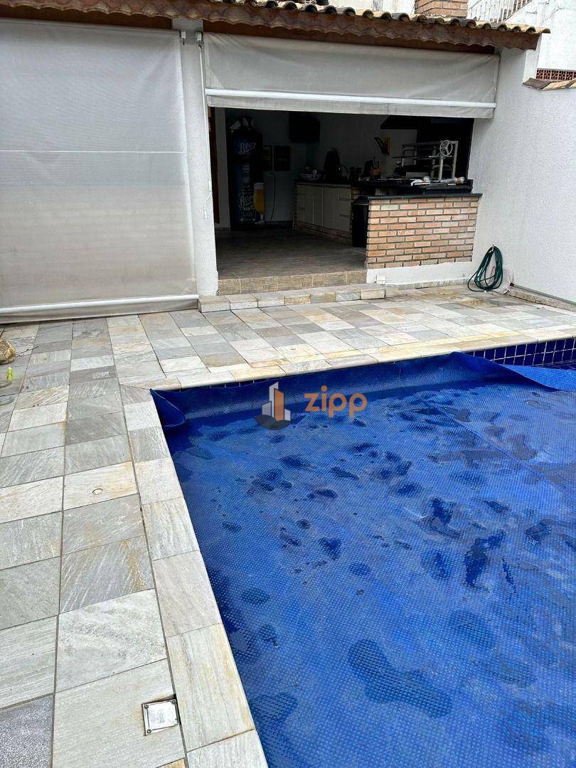 Sobrado à venda com 3 quartos, 300m² - Foto 26