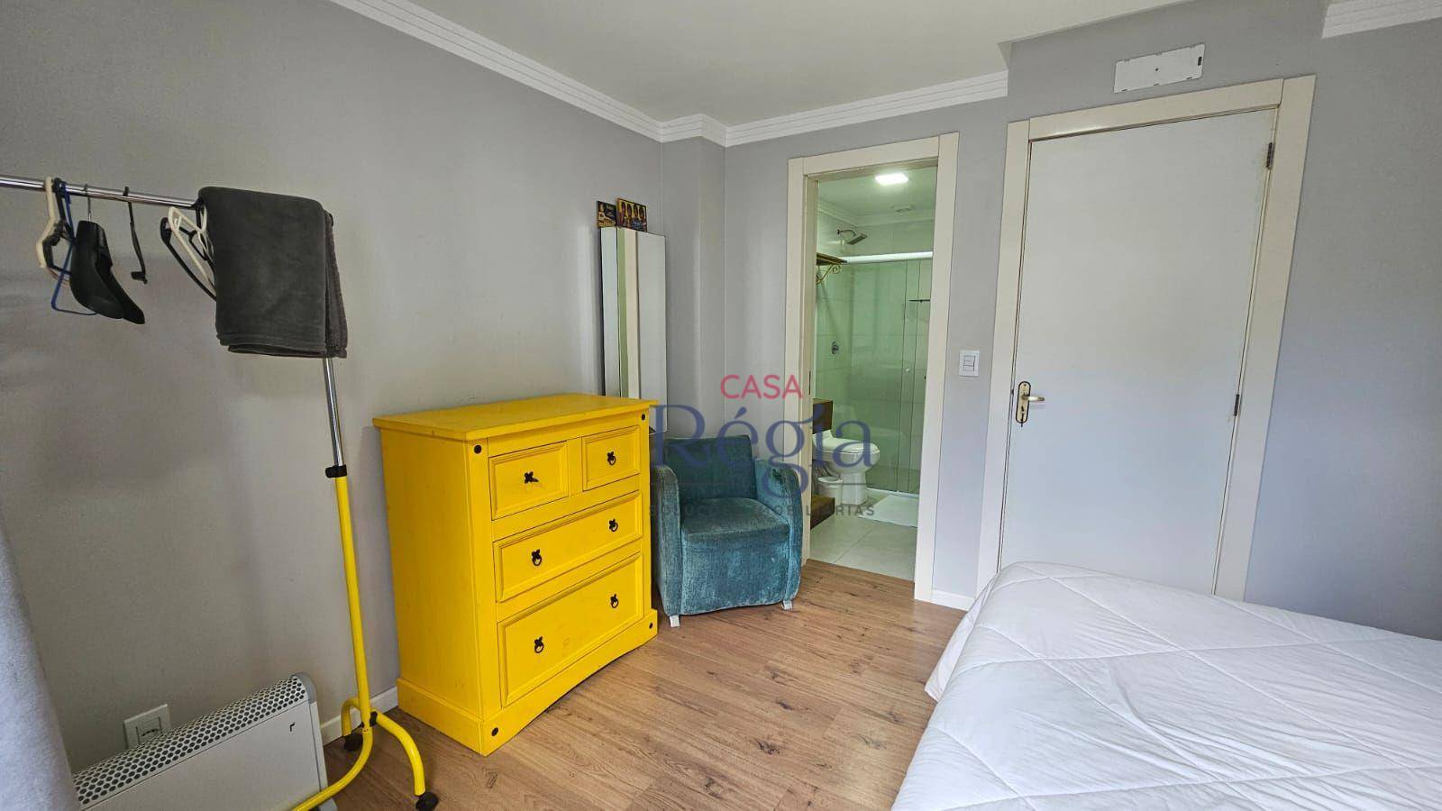 Casa de Condomínio para alugar com 4 quartos, 114m² - Foto 29
