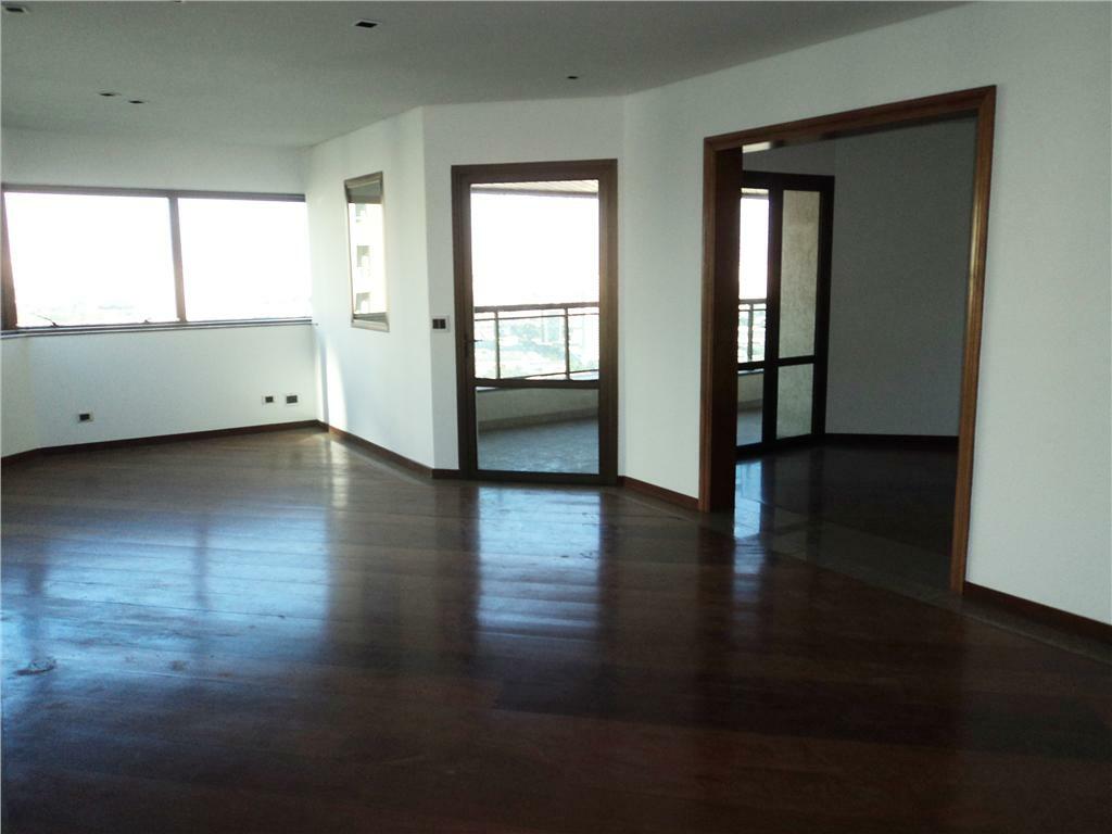 Apartamento à venda e aluguel com 3 quartos, 225m² - Foto 8