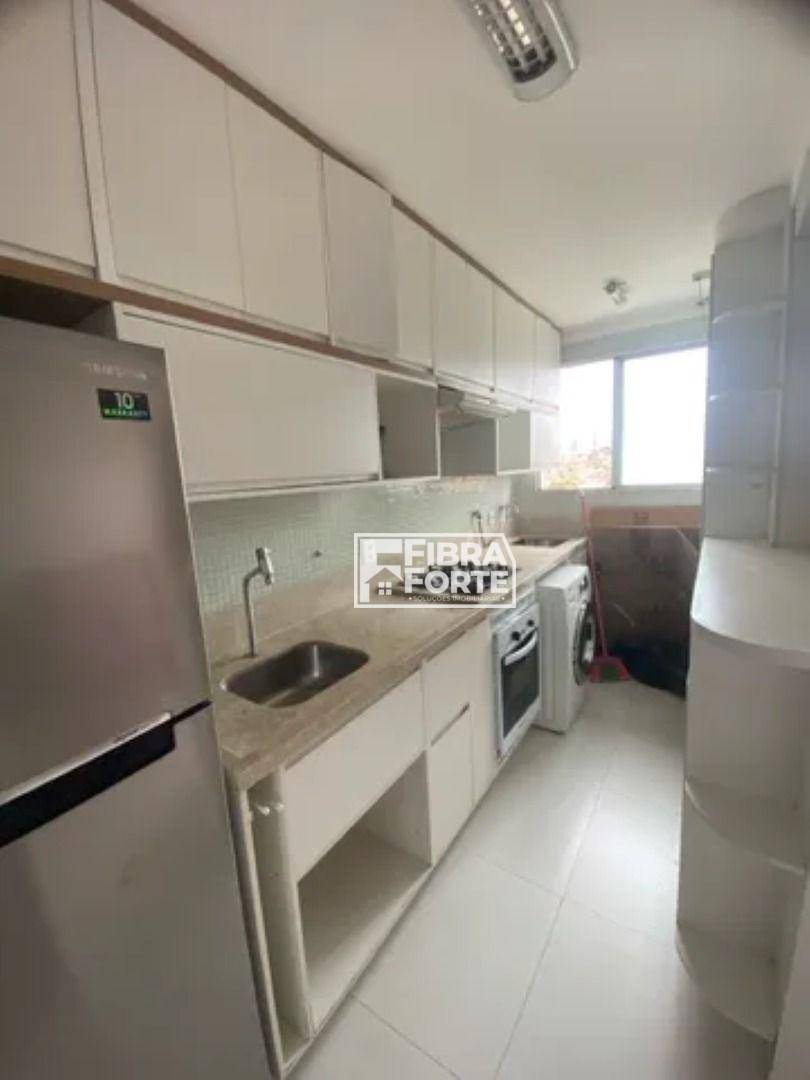 Apartamento para alugar com 2 quartos, 45m² - Foto 8