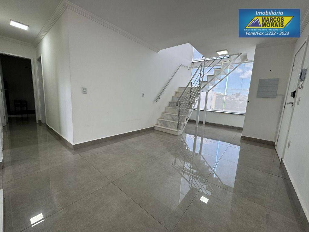 Apartamento à venda e aluguel com 3 quartos, 180m² - Foto 4