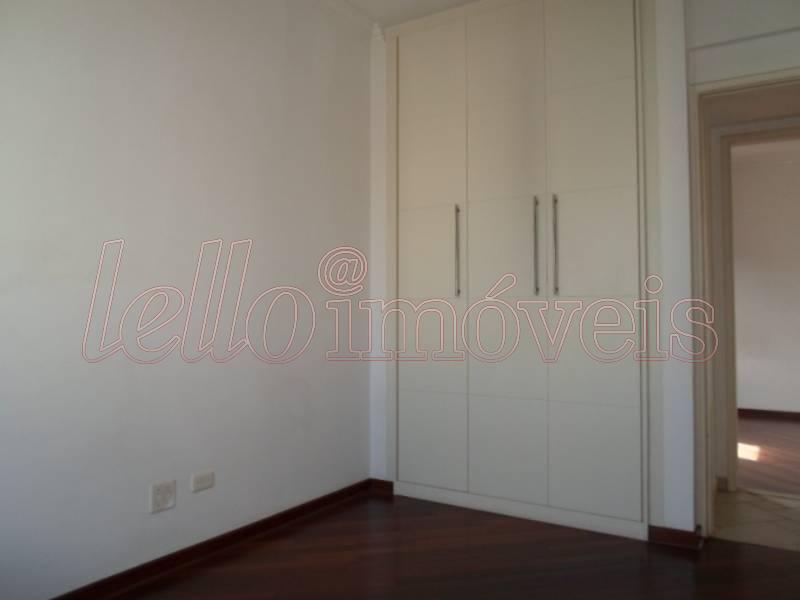 Apartamento à venda com 3 quartos, 212m² - Foto 47