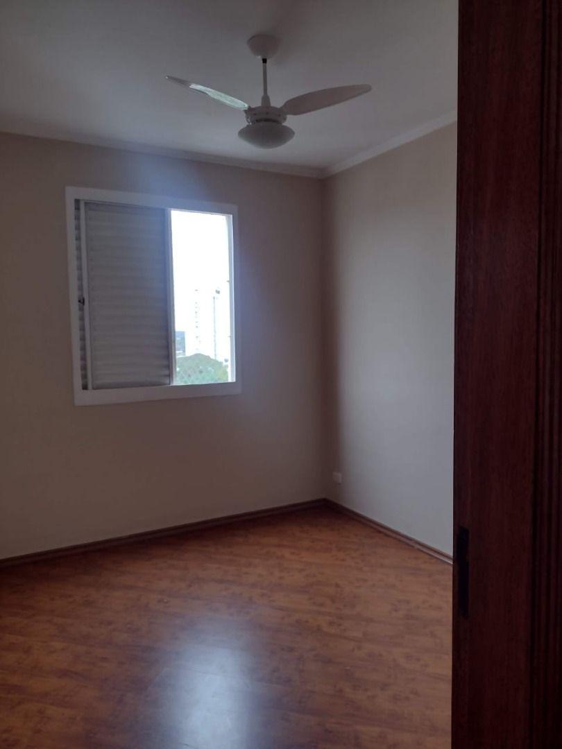 Apartamento à venda com 3 quartos, 65m² - Foto 20