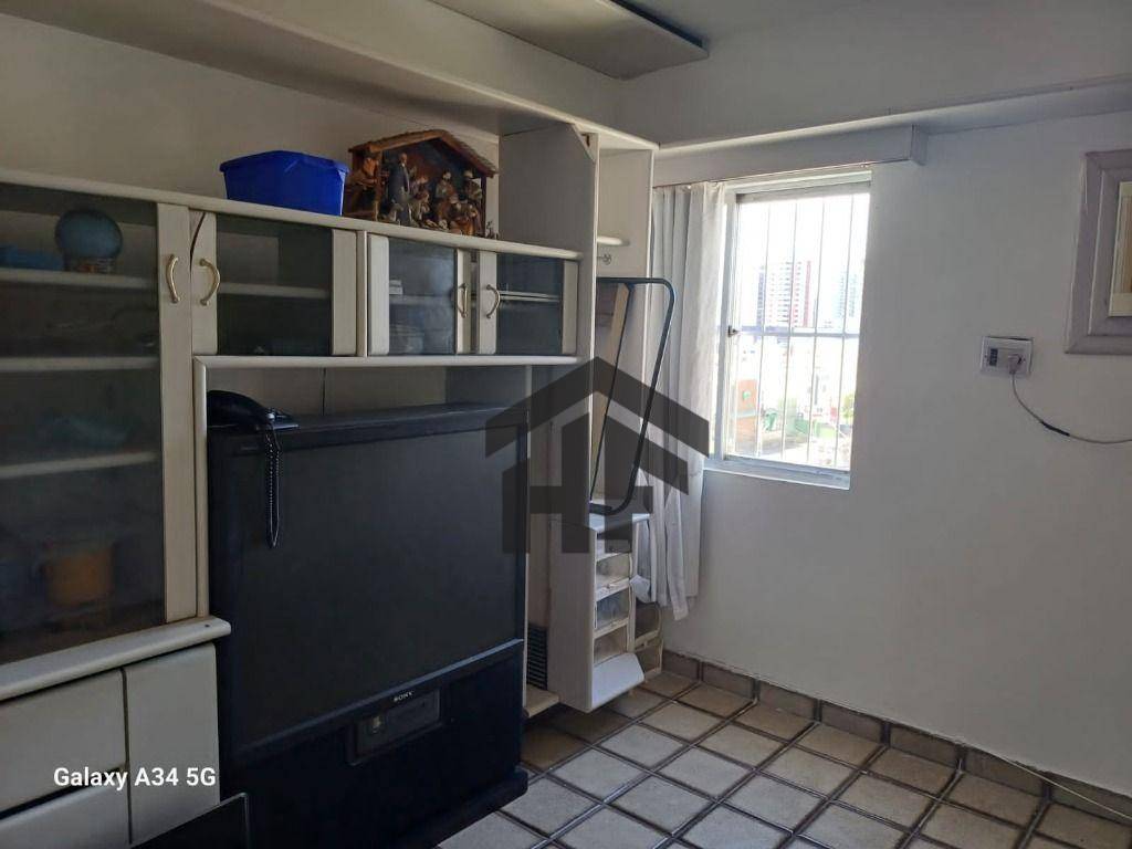 Apartamento à venda com 3 quartos, 126m² - Foto 11