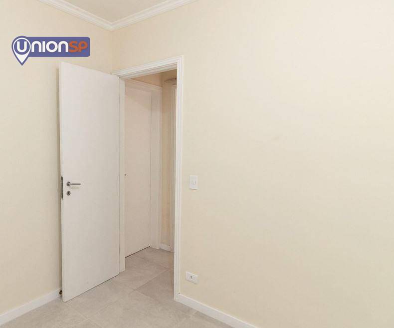 Apartamento à venda com 2 quartos, 60m² - Foto 10